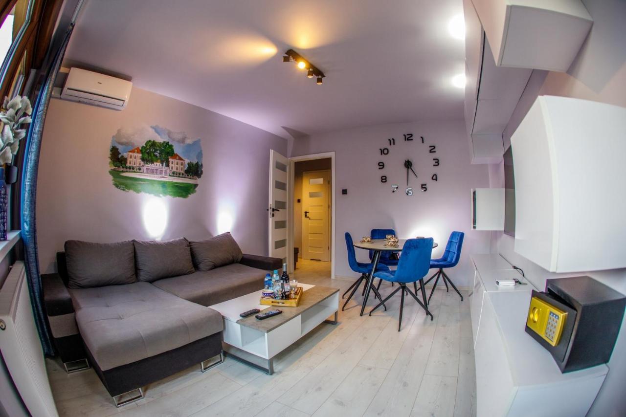 Żagań Apartament Ksiazecy Przy Palacu - Klimatyzacja מראה חיצוני תמונה